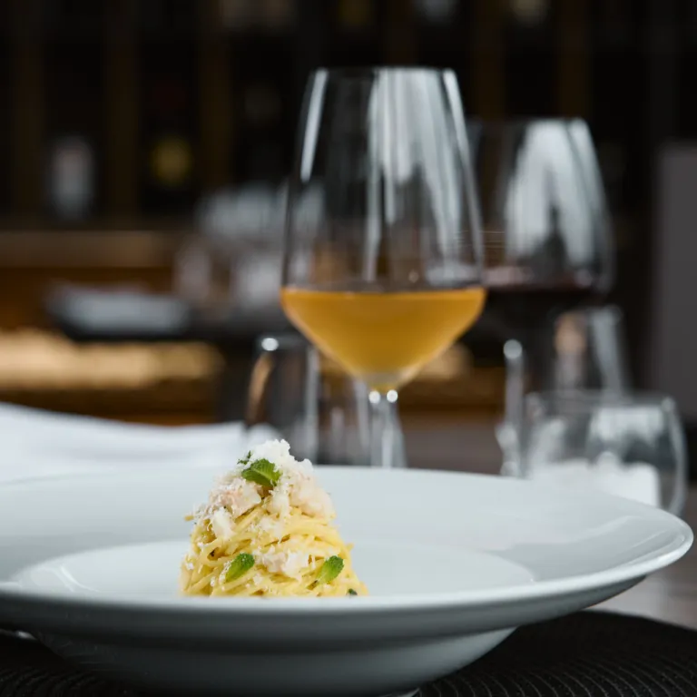 Restavracija in vinoteka Aurea